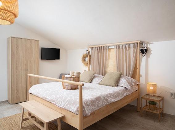 Apartments And Rooms Jakic Medulin Exterior foto